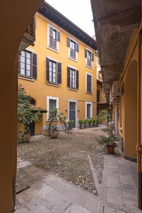 Porta Romana - Rentclass Adelson Apartment Milan Luaran gambar